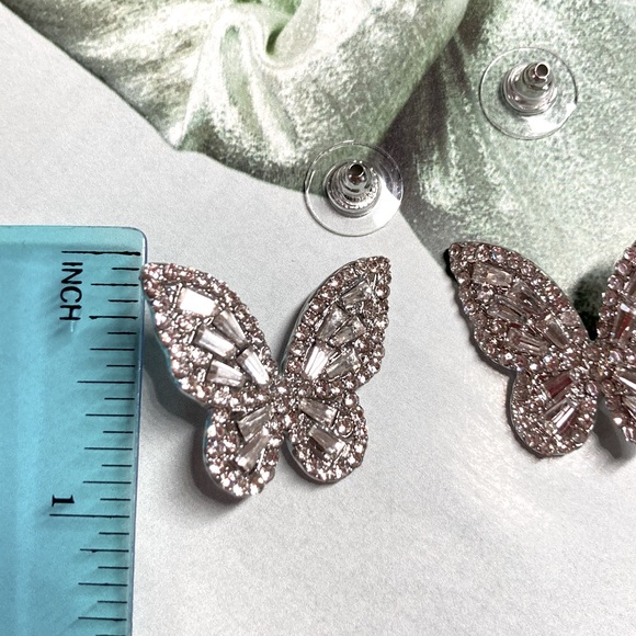 Big Silver Butterfly Crystals Earrings - Picture 5 of 5